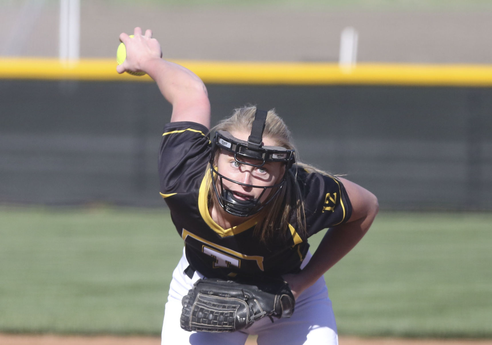 Tuscola Meridian Softball 3 4.12.19.JPG